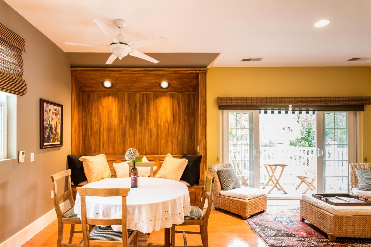 | Inn St Helena