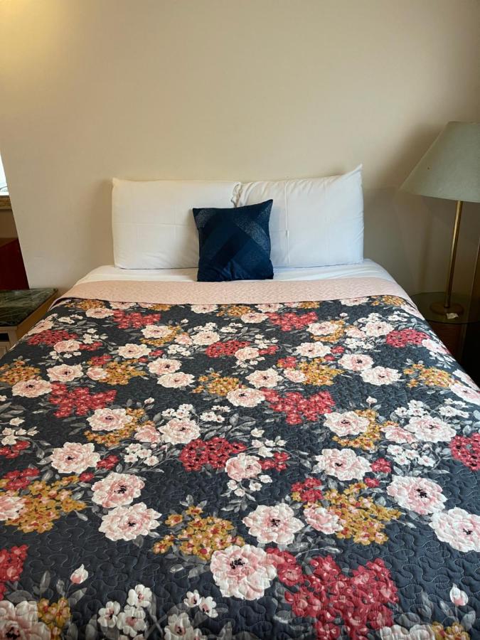  | Motel Safreen