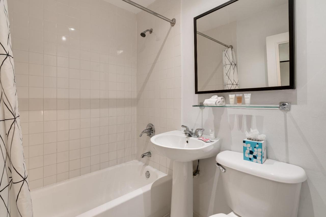 Standard Double Room with Two Double Beds at Crest Hotel Suites