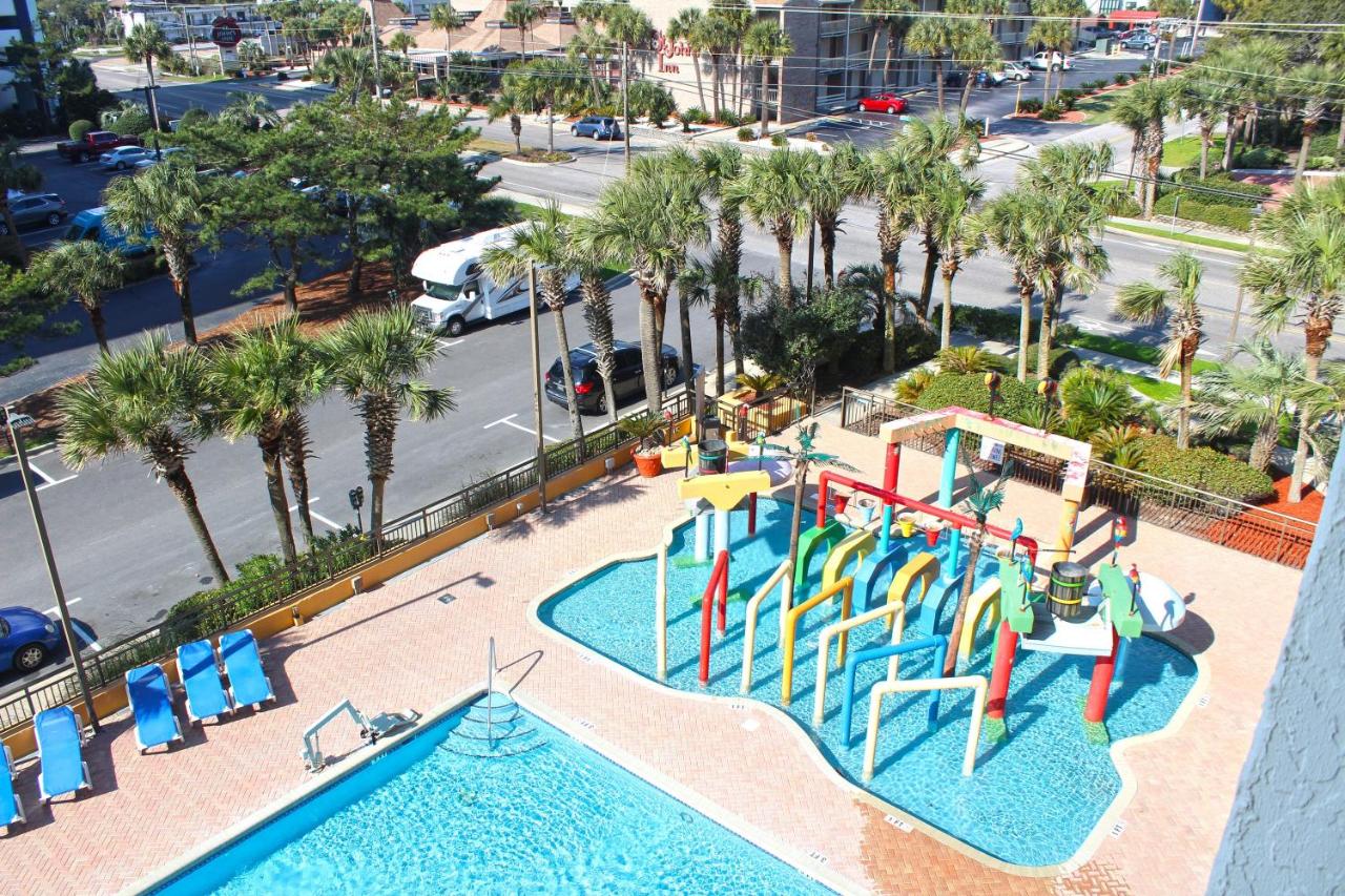 | Caravelle Resort by Palmetto Vacations