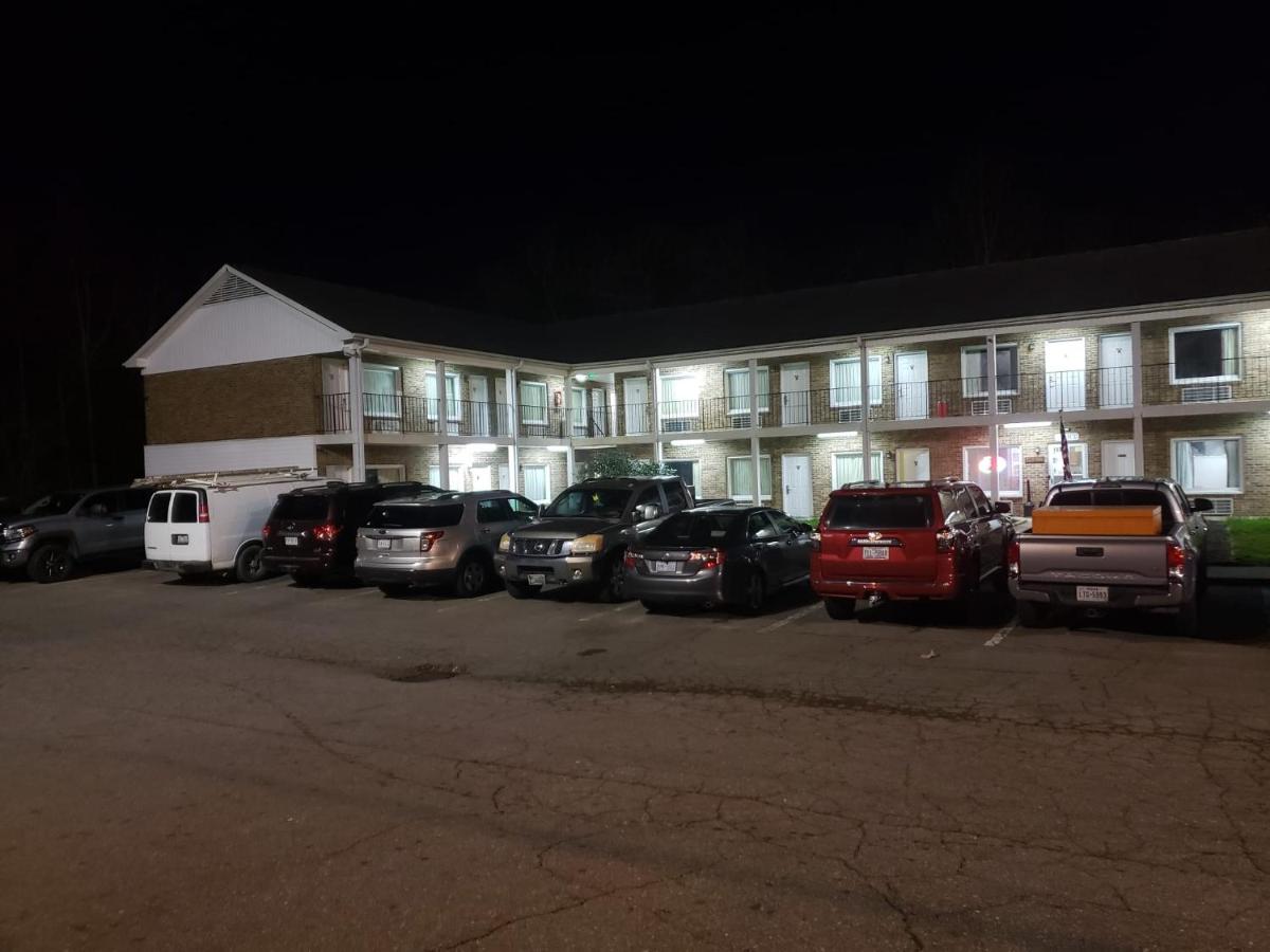 | Elk Inn Motel