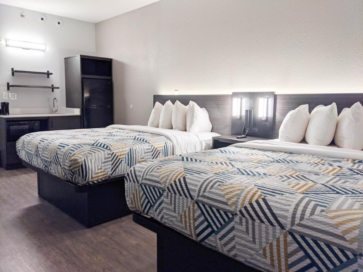 Queen Room with Two Queen Beds - Non-Smoking at Studio 6 Pensacola, FL - West I-10