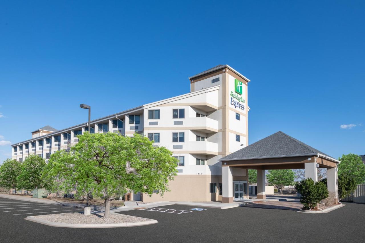 | Holiday Inn Express Colorado Springs Airport, an IHG Hotel