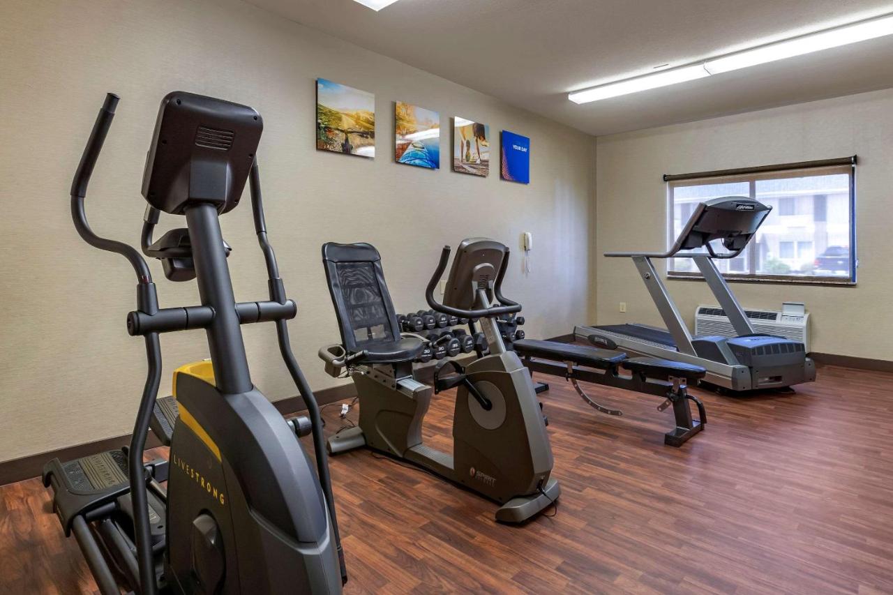  | Comfort Inn Moline - Quad Cities