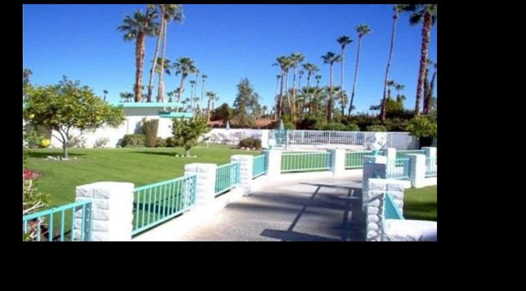 | The Villas of Palm Springs