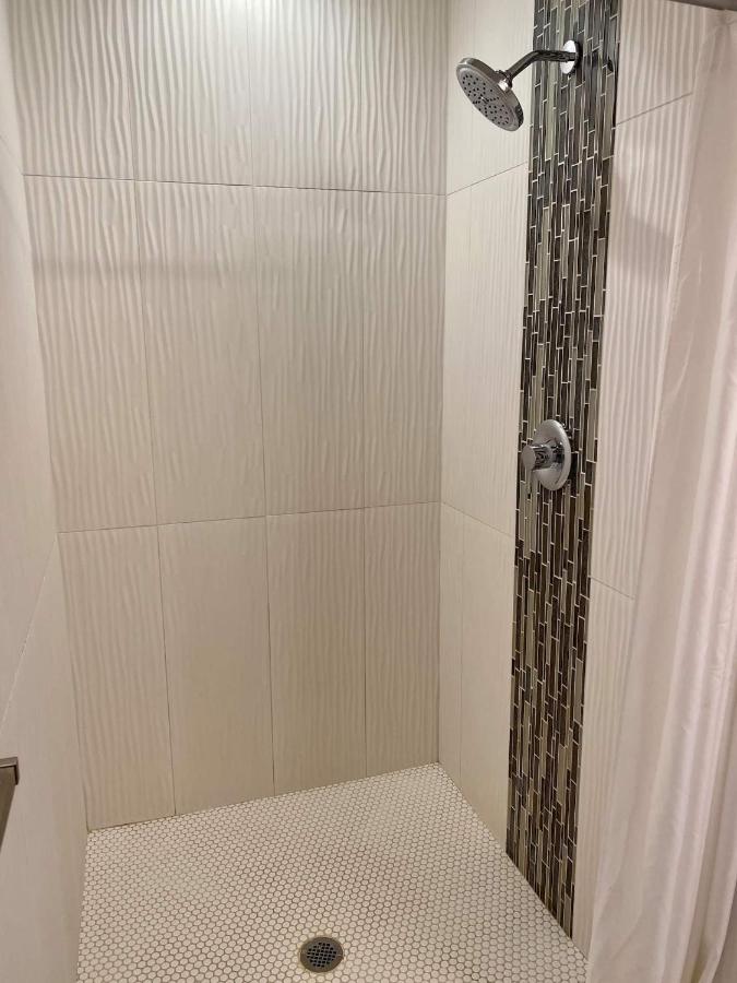 | The Flagstone Boutique Inn & Suites