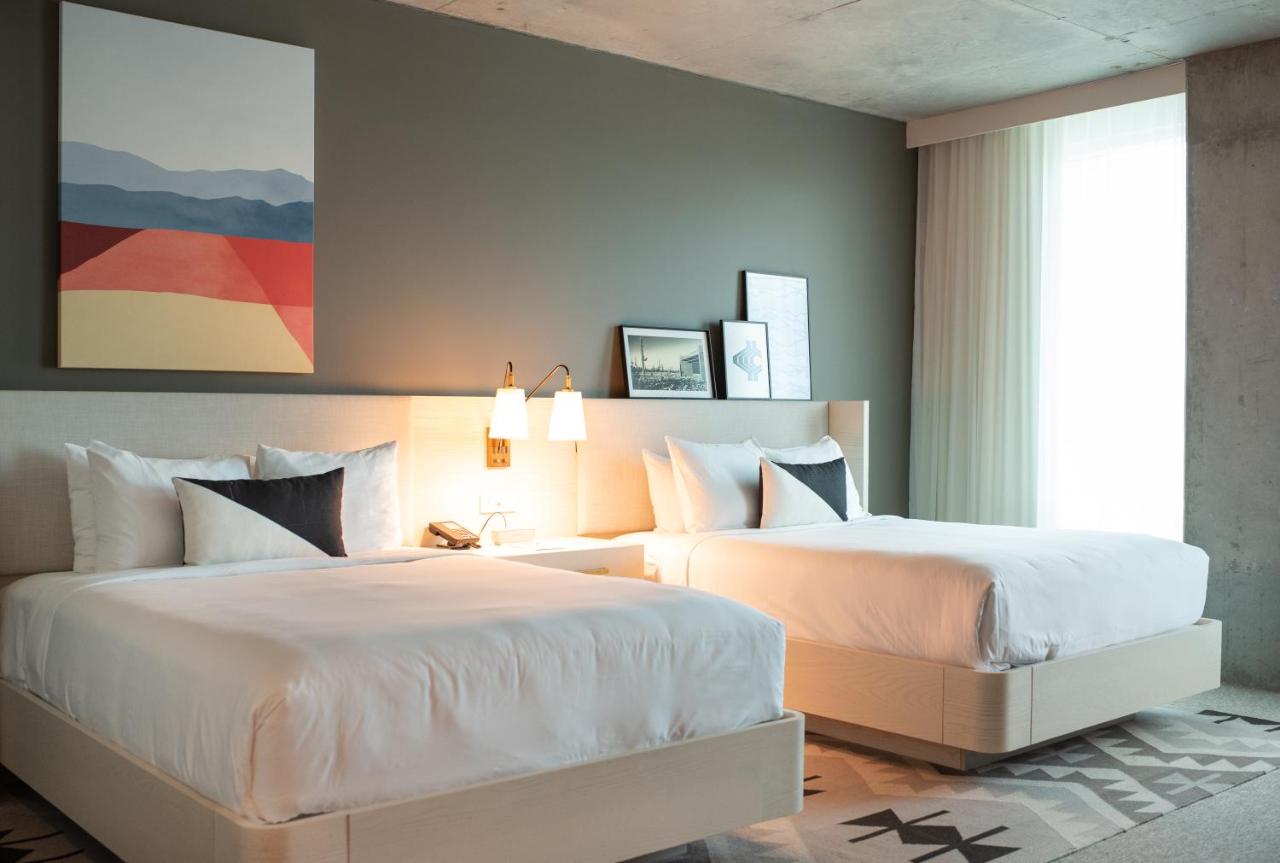 Accessible Signature Deluxe Queen at Mountain Shadows Resort Scottsdale