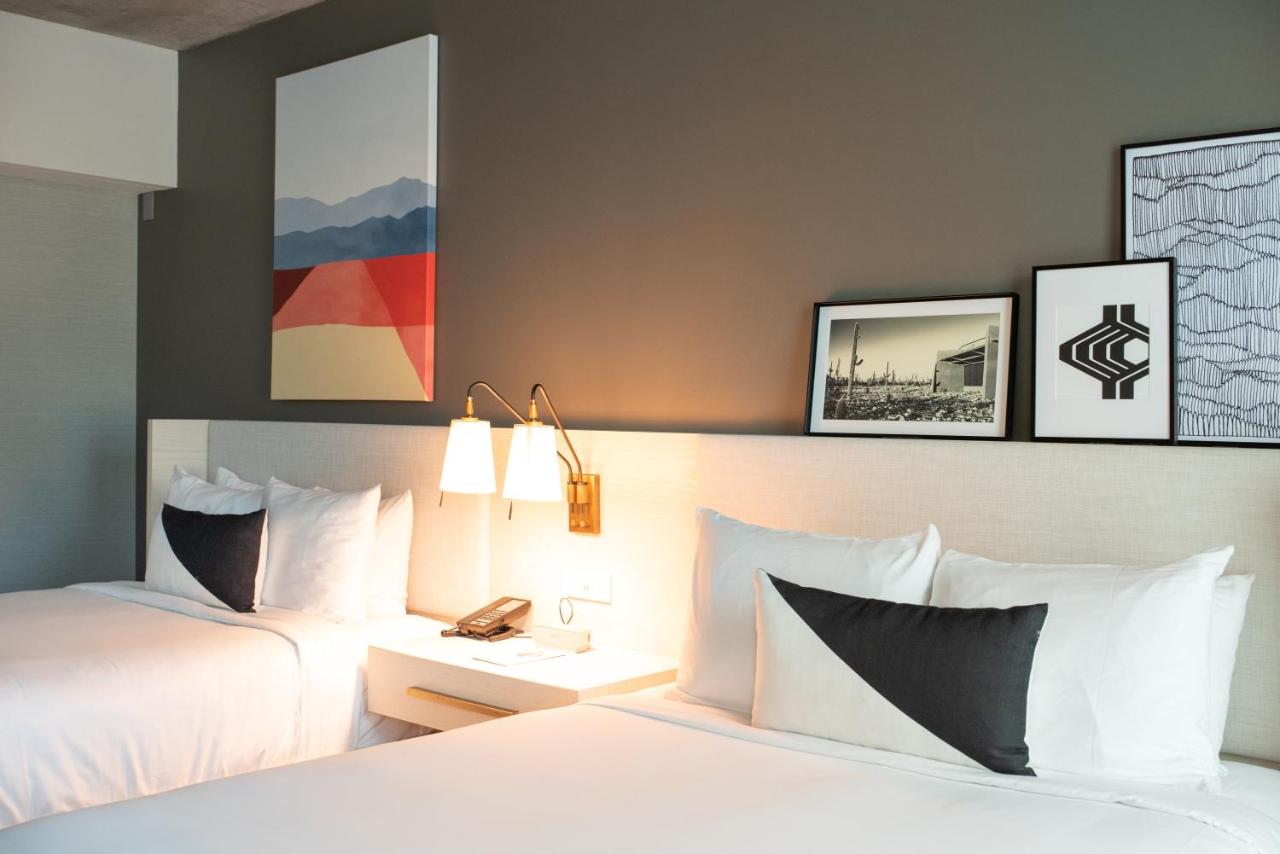 Accessible Signature Deluxe Queen at Mountain Shadows Resort Scottsdale