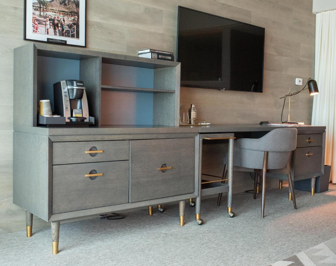 Accessible Signature Premium King at Mountain Shadows Resort Scottsdale