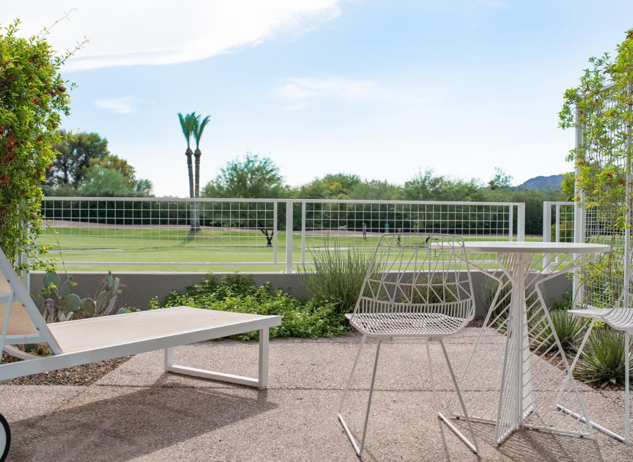 Accessible Garden Premium King at Mountain Shadows Resort Scottsdale