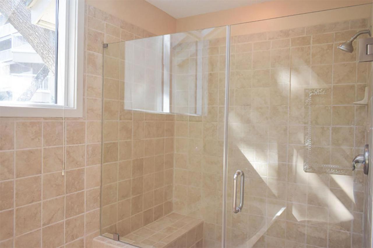 | 701 Barrington Park