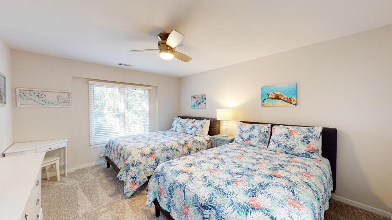 | 7611 Huntington Villas