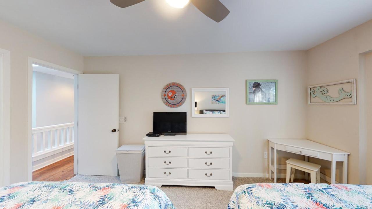 | 7611 Huntington Villas