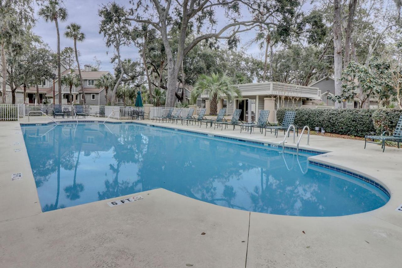 | 7611 Huntington Villas