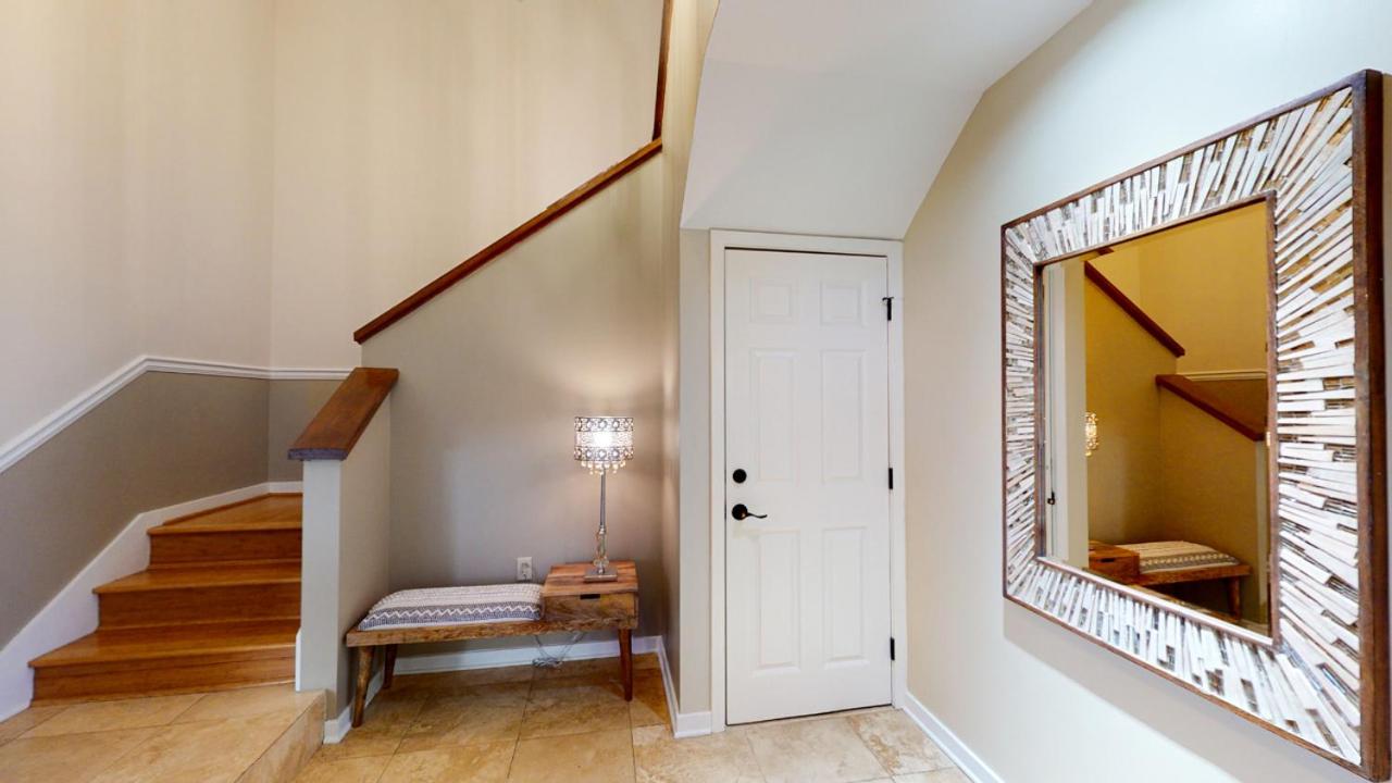  | 7169 Harbourside II