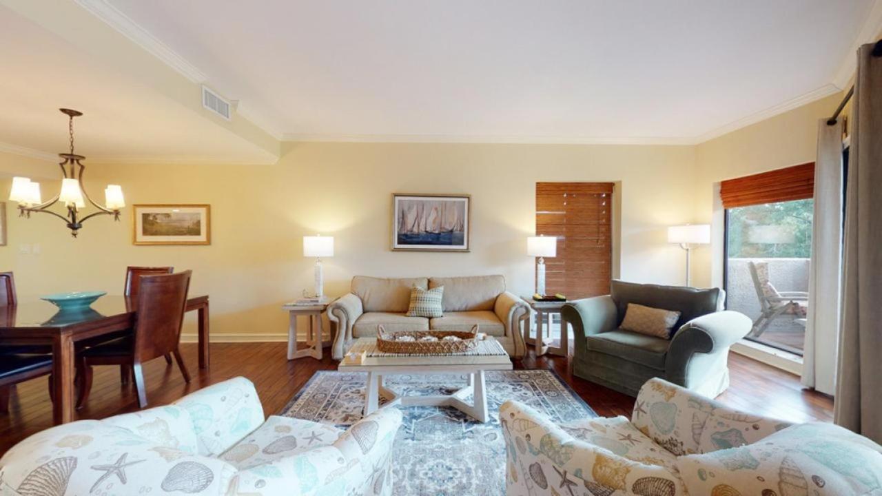  | 7162 Harbourside II