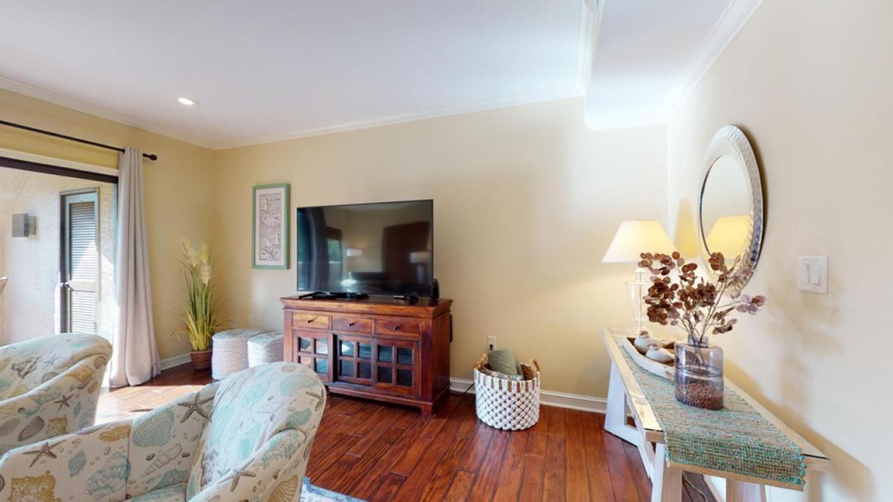  | 7162 Harbourside II