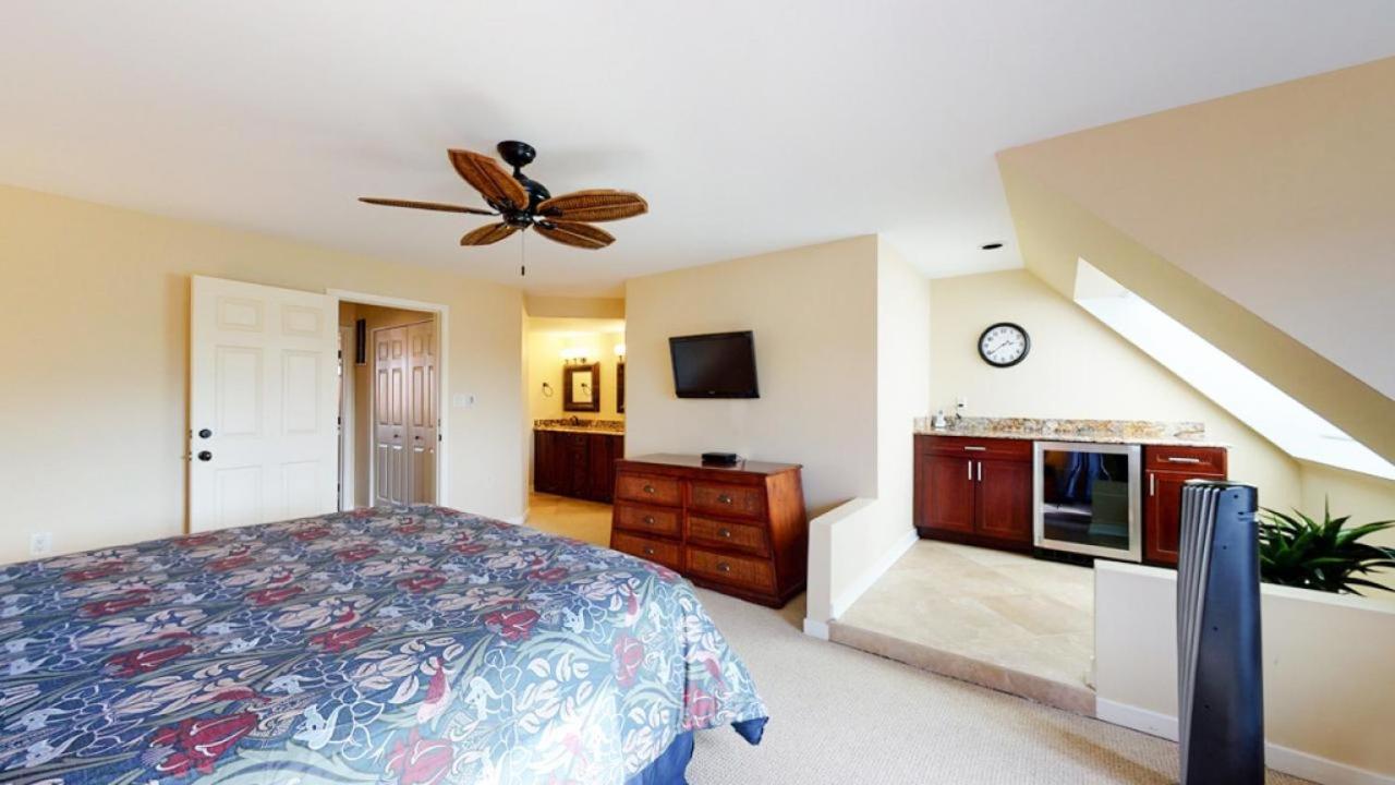  | 7162 Harbourside II