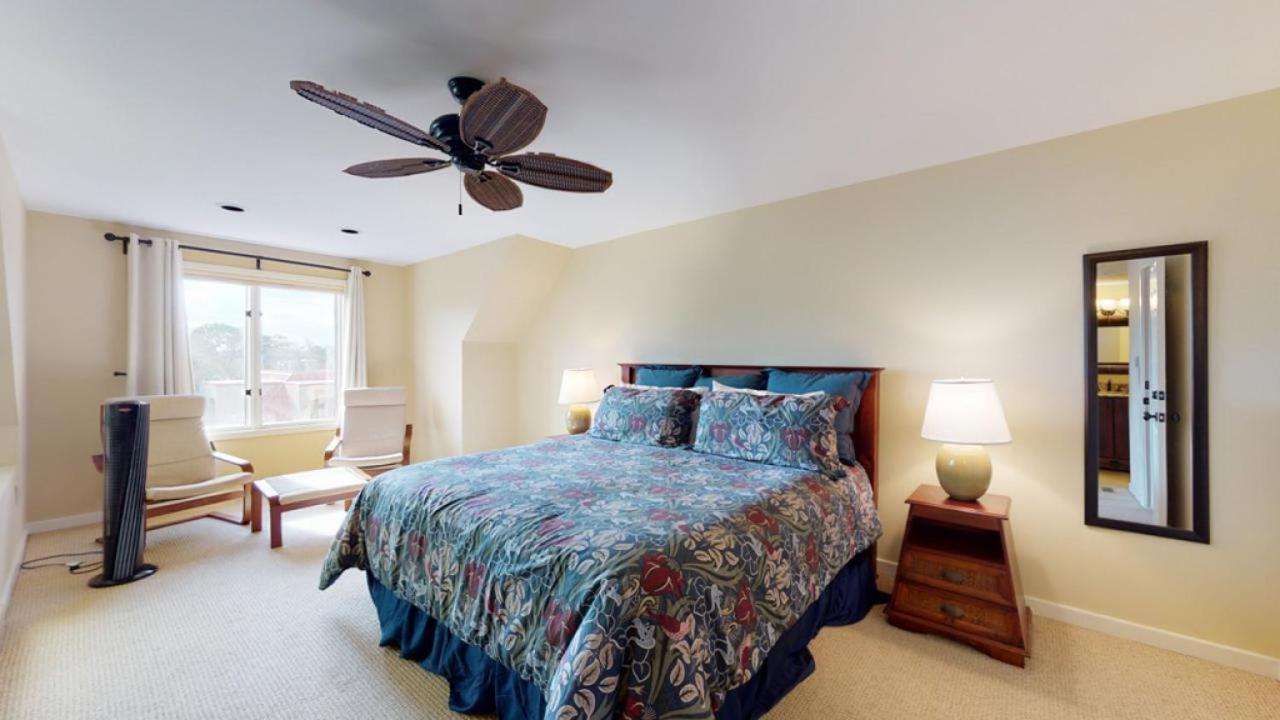  | 7162 Harbourside II