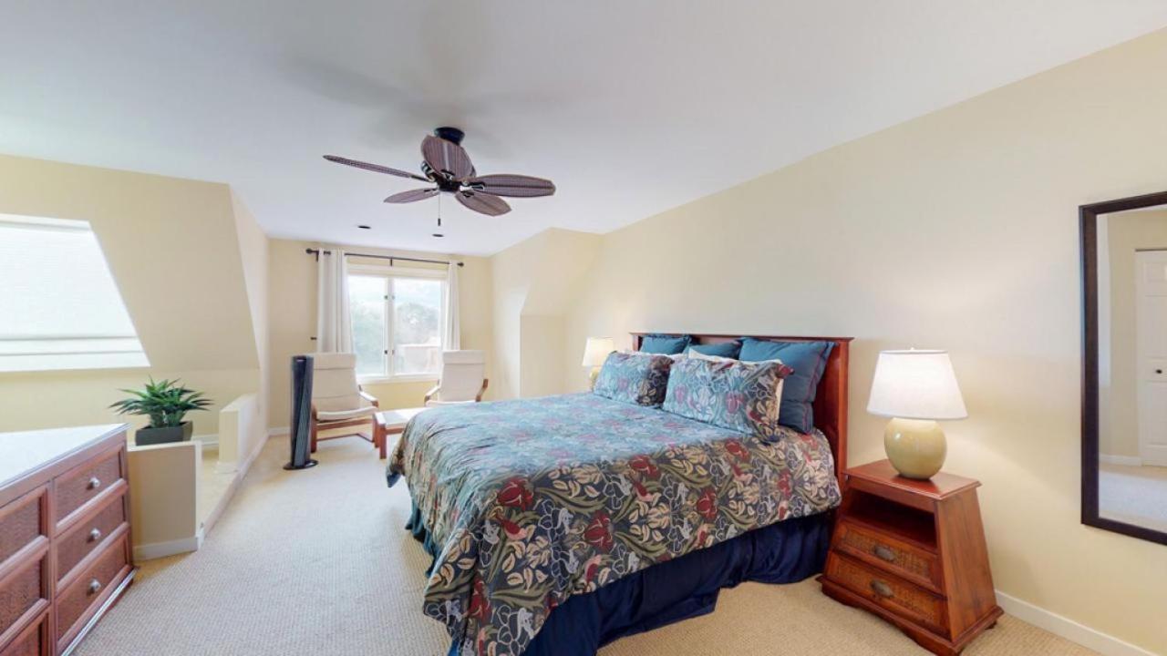  | 7162 Harbourside II