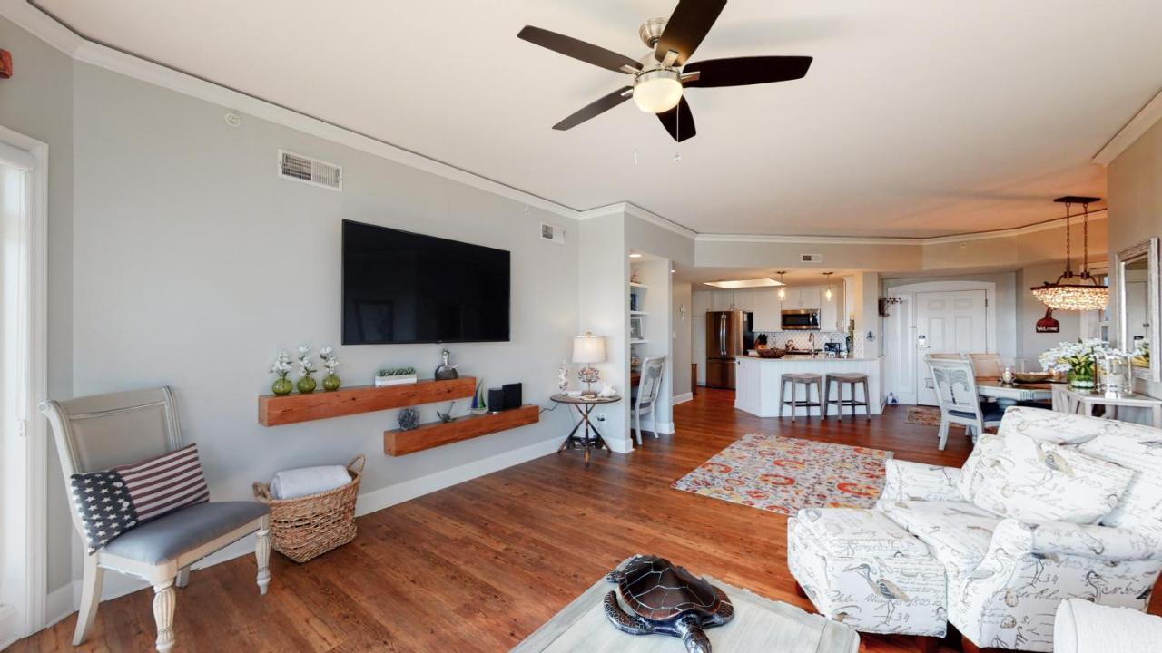  | 5206 Hampton Place South