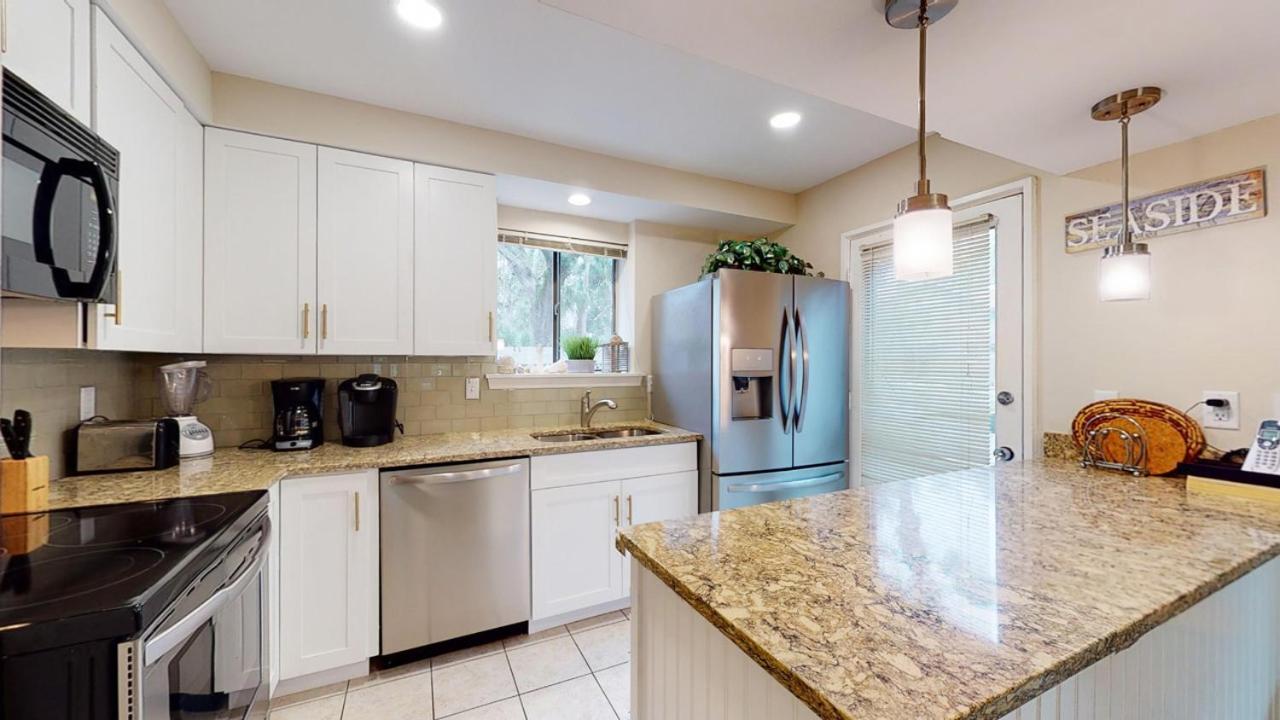  | 48 Water Oak