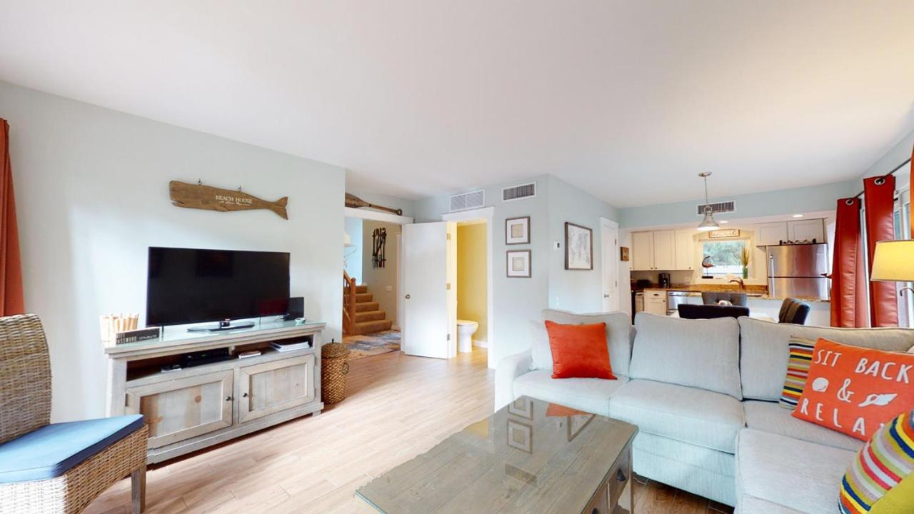 | 34 Water Oak