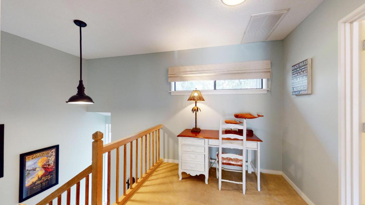 | 34 Water Oak