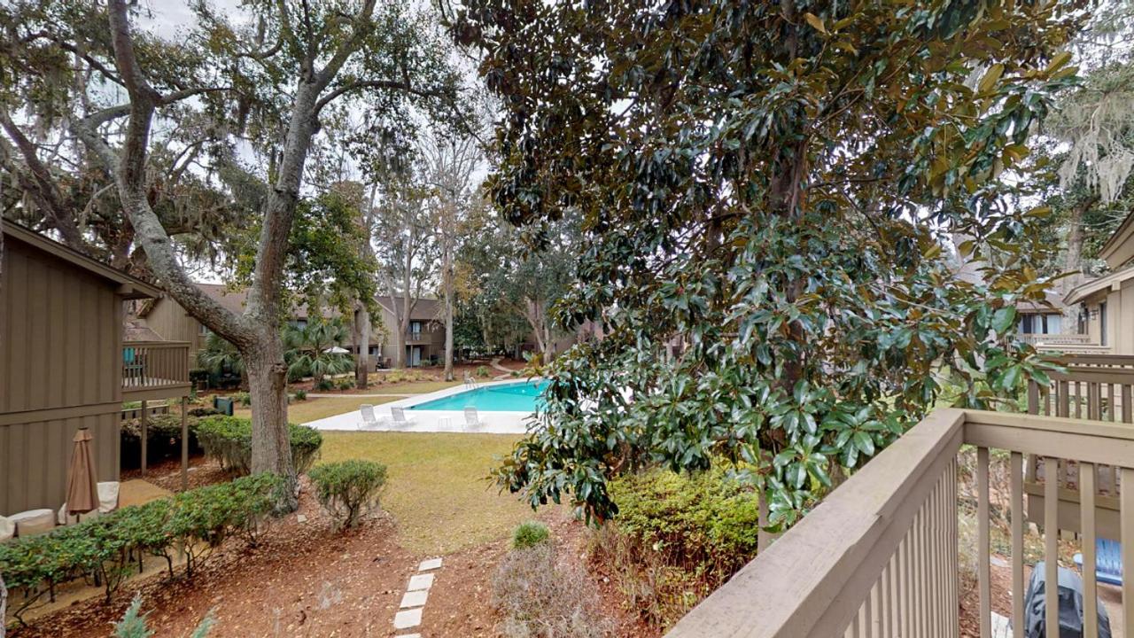 | 34 Water Oak