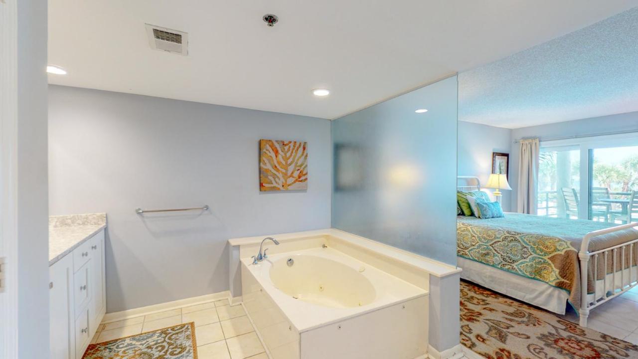 | 3125 Villamare