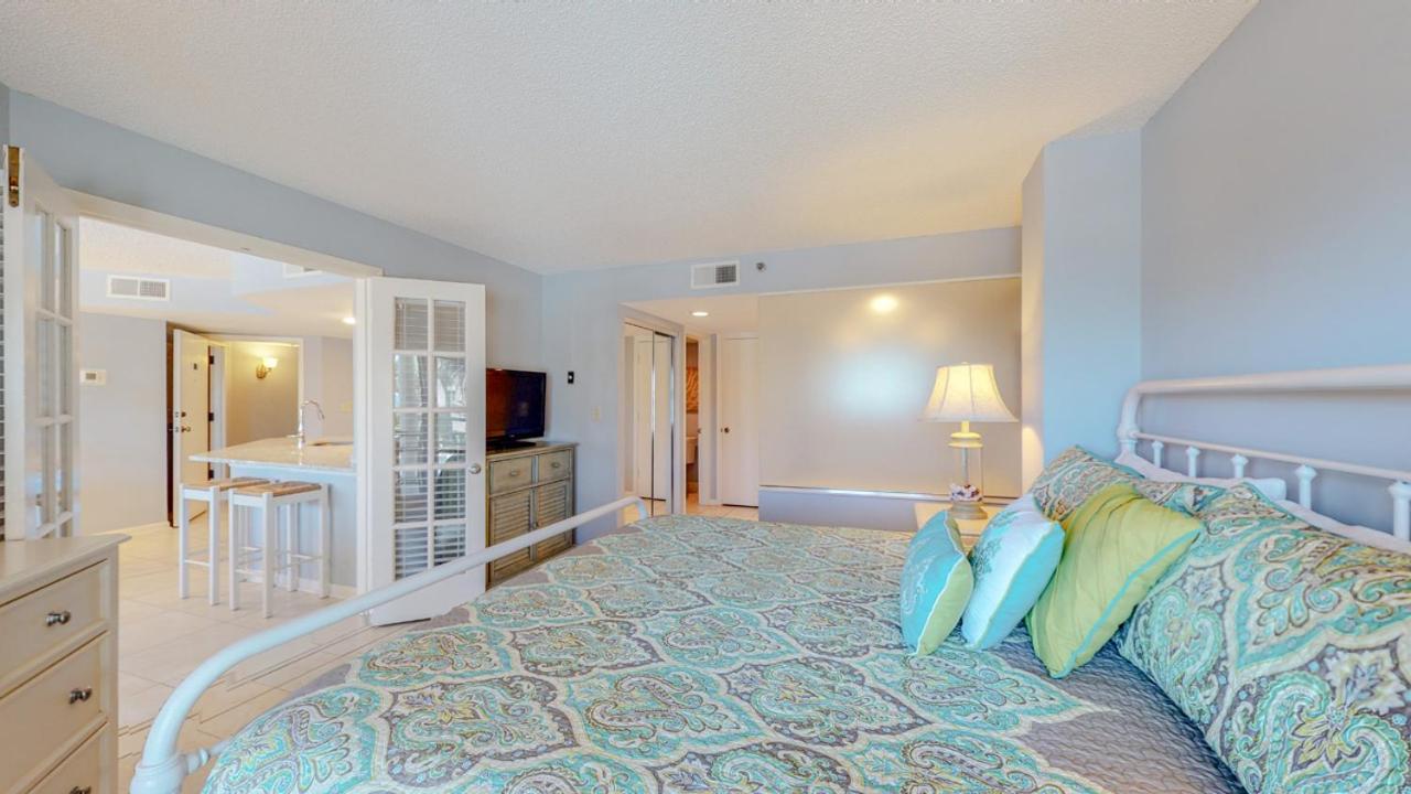 | 3125 Villamare