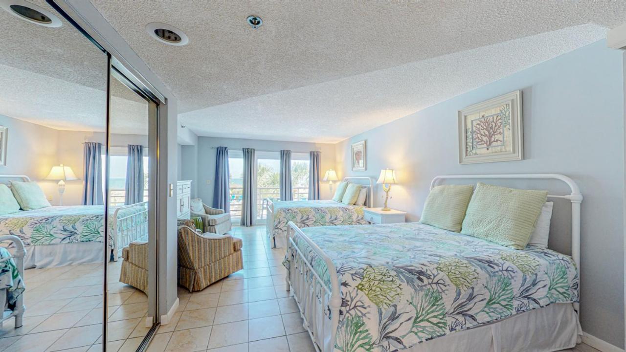 | 3125 Villamare