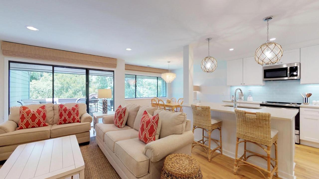 | 299 Turnberry Village