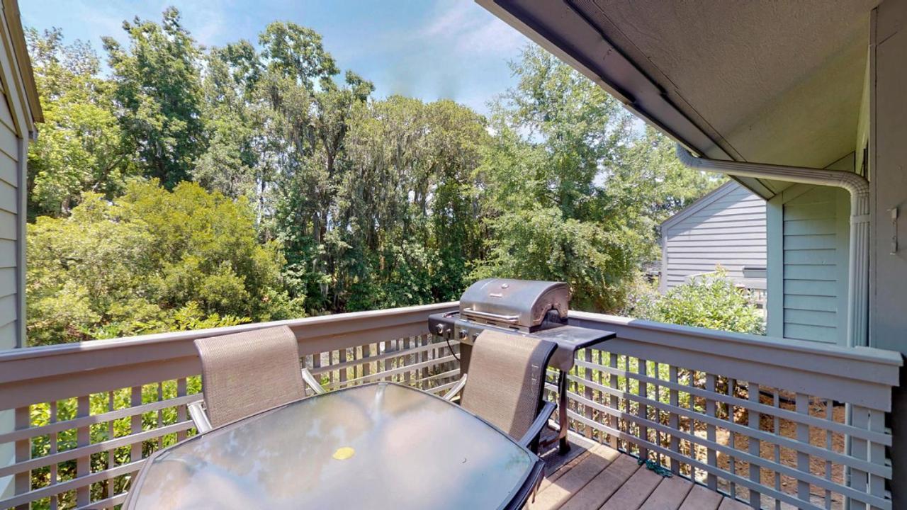 | 299 Turnberry Village