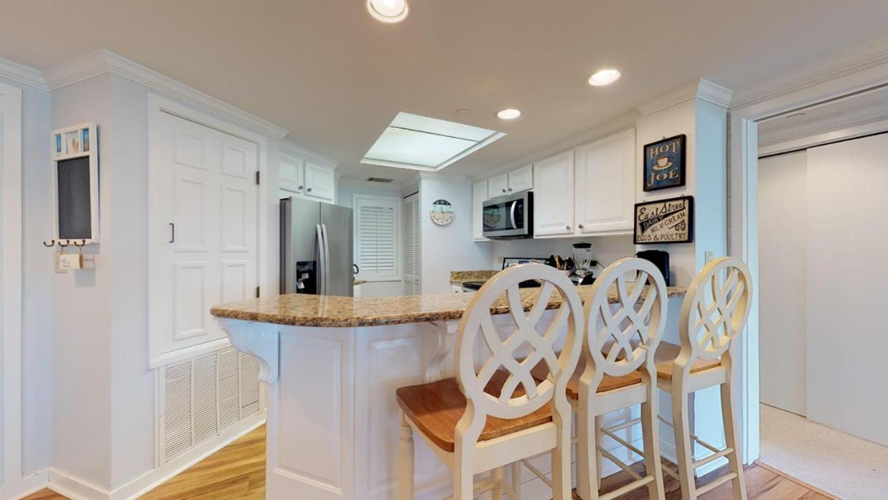 | 110 Barrington Court