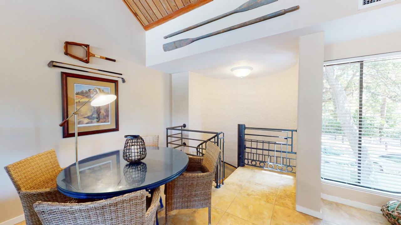  | 11 Beach Villa