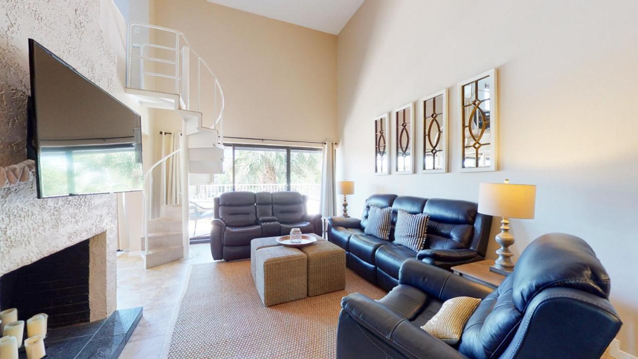  | 11 Beach Villa
