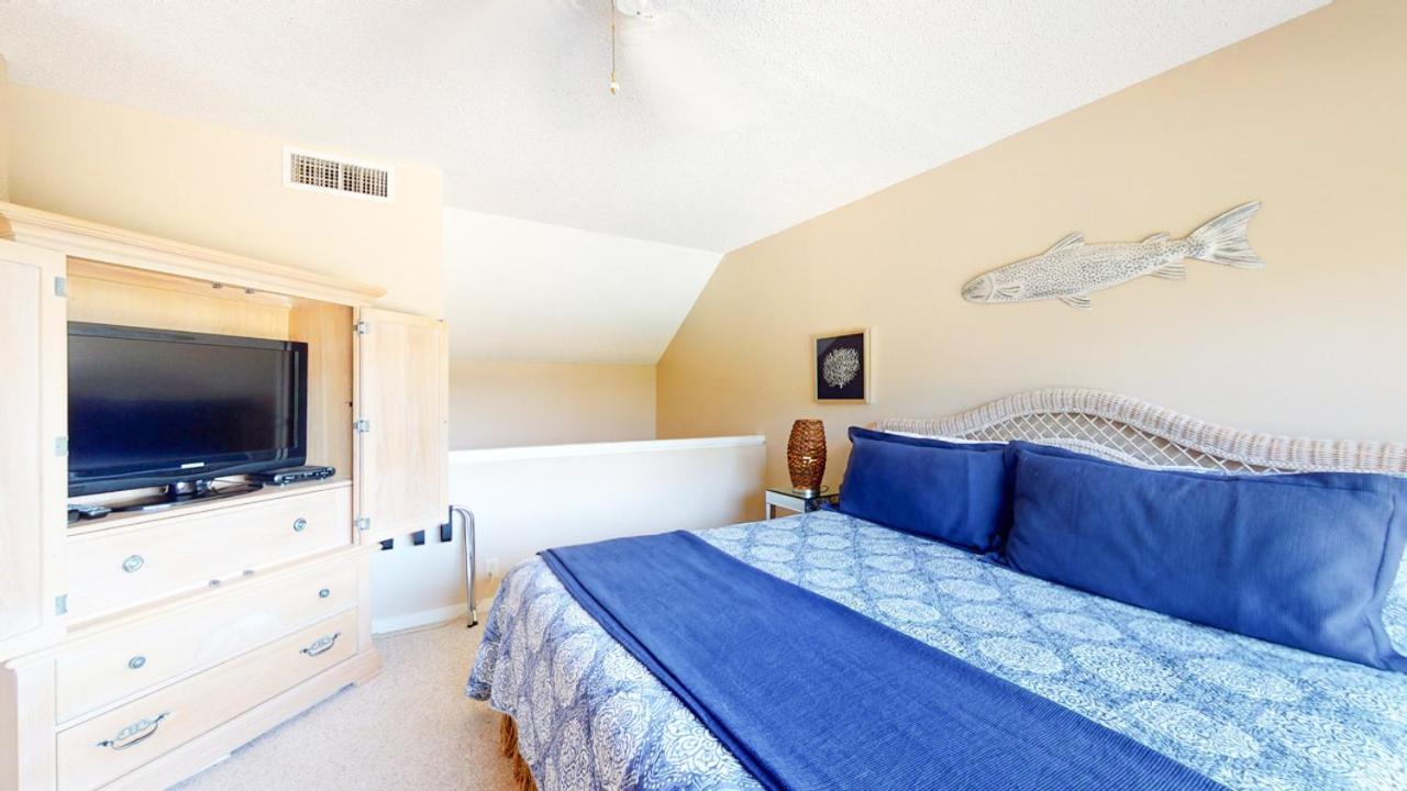  | 11 Beach Villa