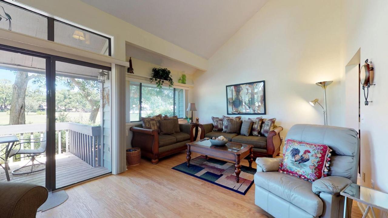 | 288 Turnberry Village