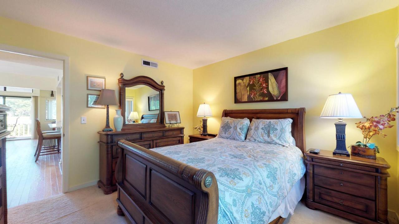 | 288 Turnberry Village