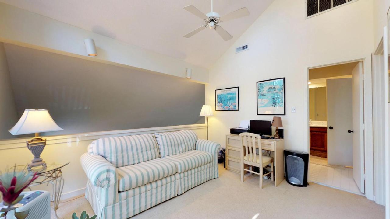 | 288 Turnberry Village