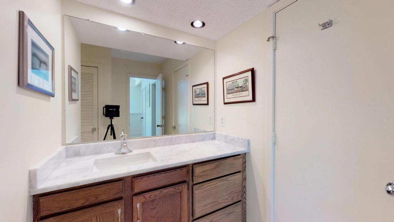 | 288 Turnberry Village