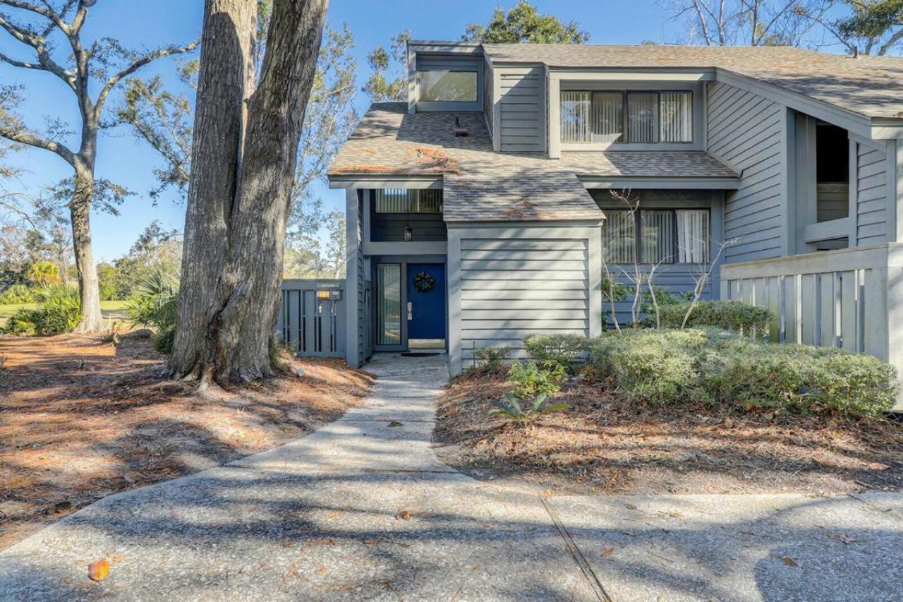 | 288 Turnberry Village