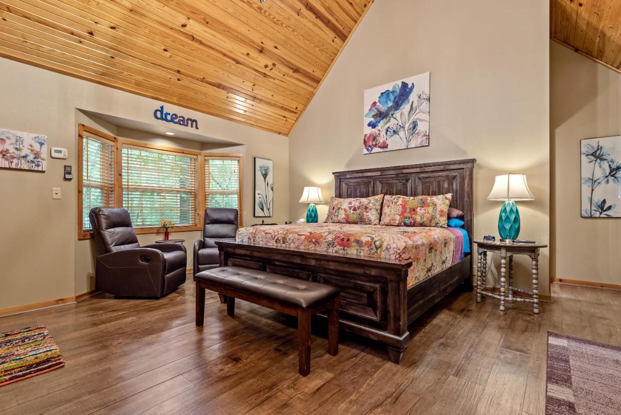 | The Woods Cabins