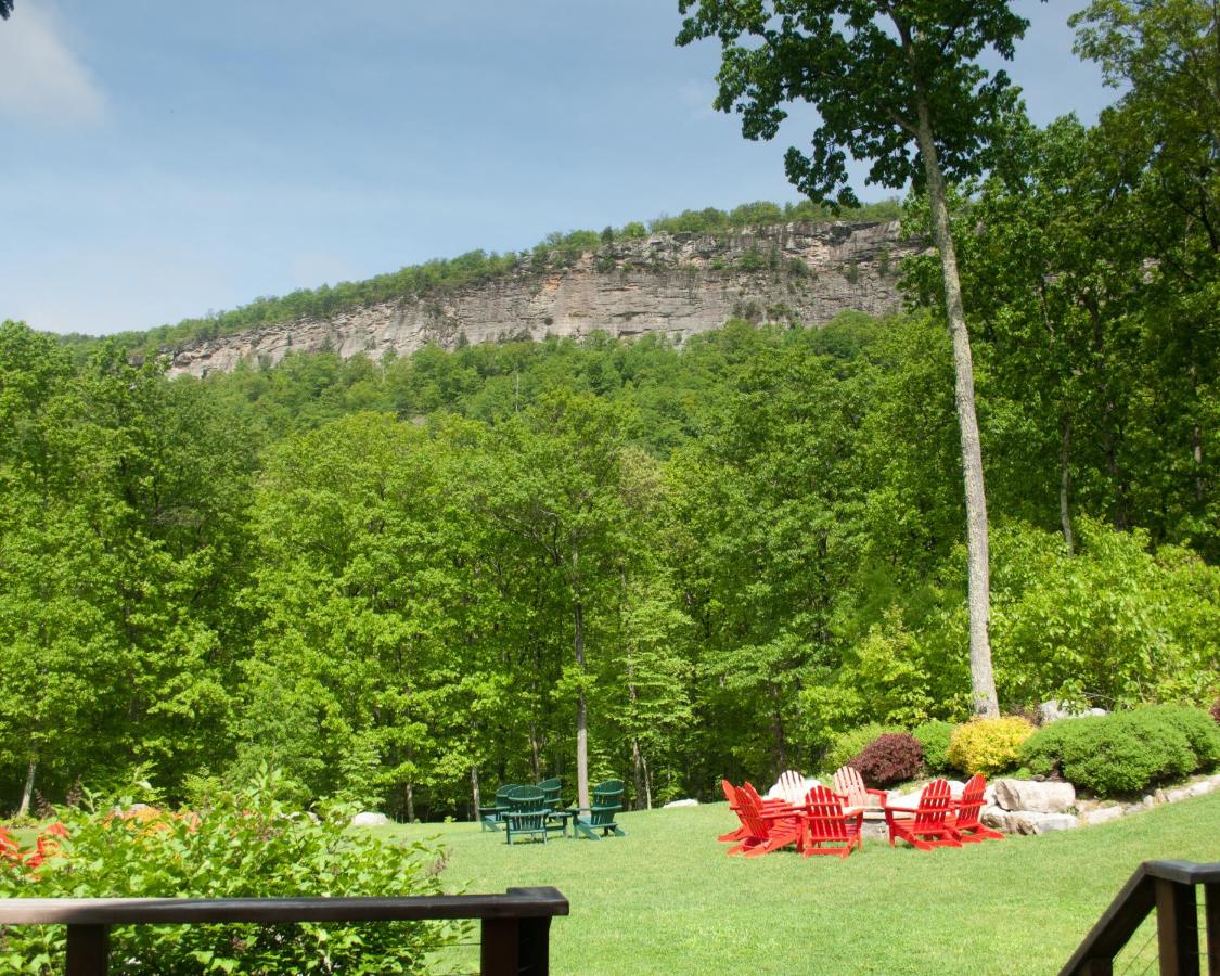Minnewaska Lodge