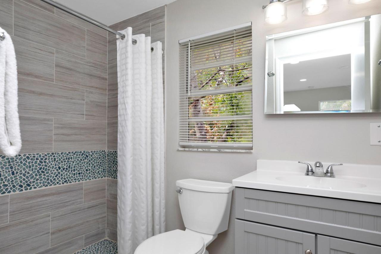 Duplex Suite at Amoray Dive Resort
