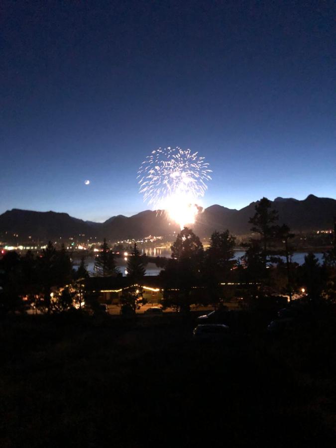 | Estes Lake Lodge