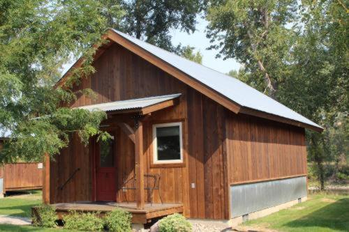  | Methow River Lodge Cabins
