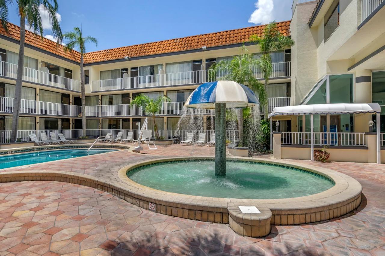  | Rodeway Inn Central Clearwater Beach