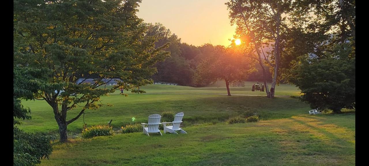 | Graves Mountain Farm & Lodges